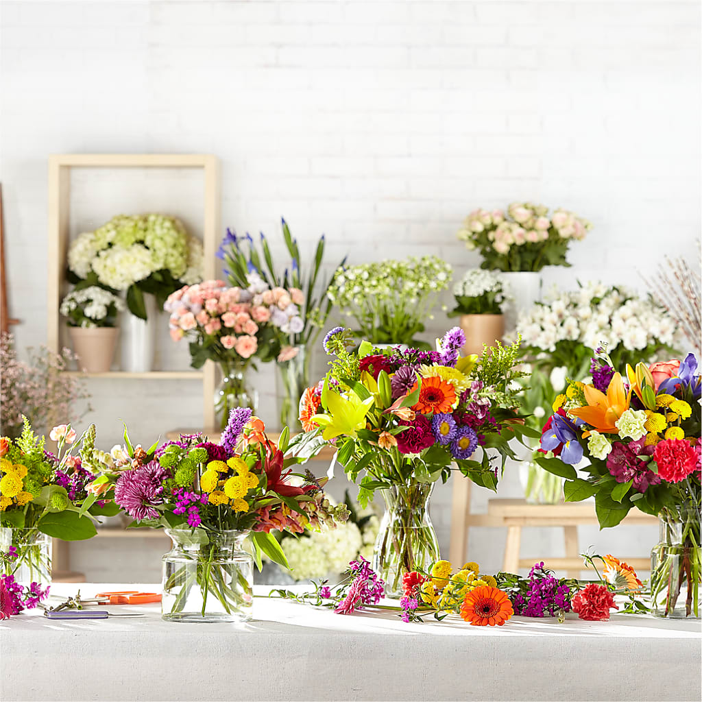 Bold & Bright – A Florist Original – Royalty Flowers, Alexandria VA