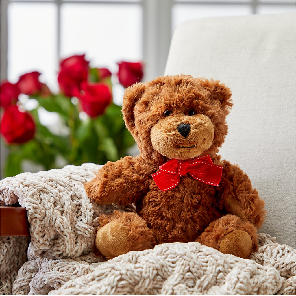 Romantic Long Stem Red Rose Bouquet Bundles – Royalty Flowers, Alexandria VA