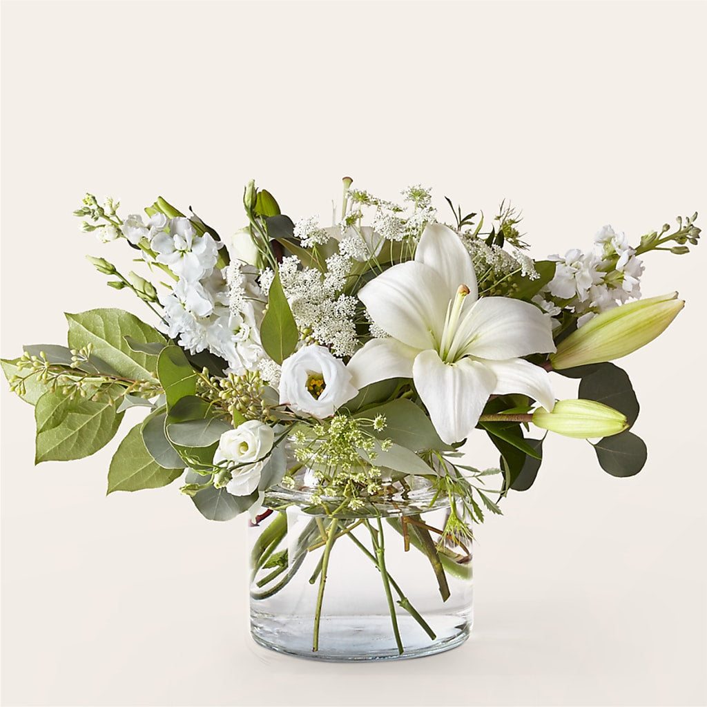 Alluring Elegance Bouquet – Royalty Flowers, Alexandria VA
