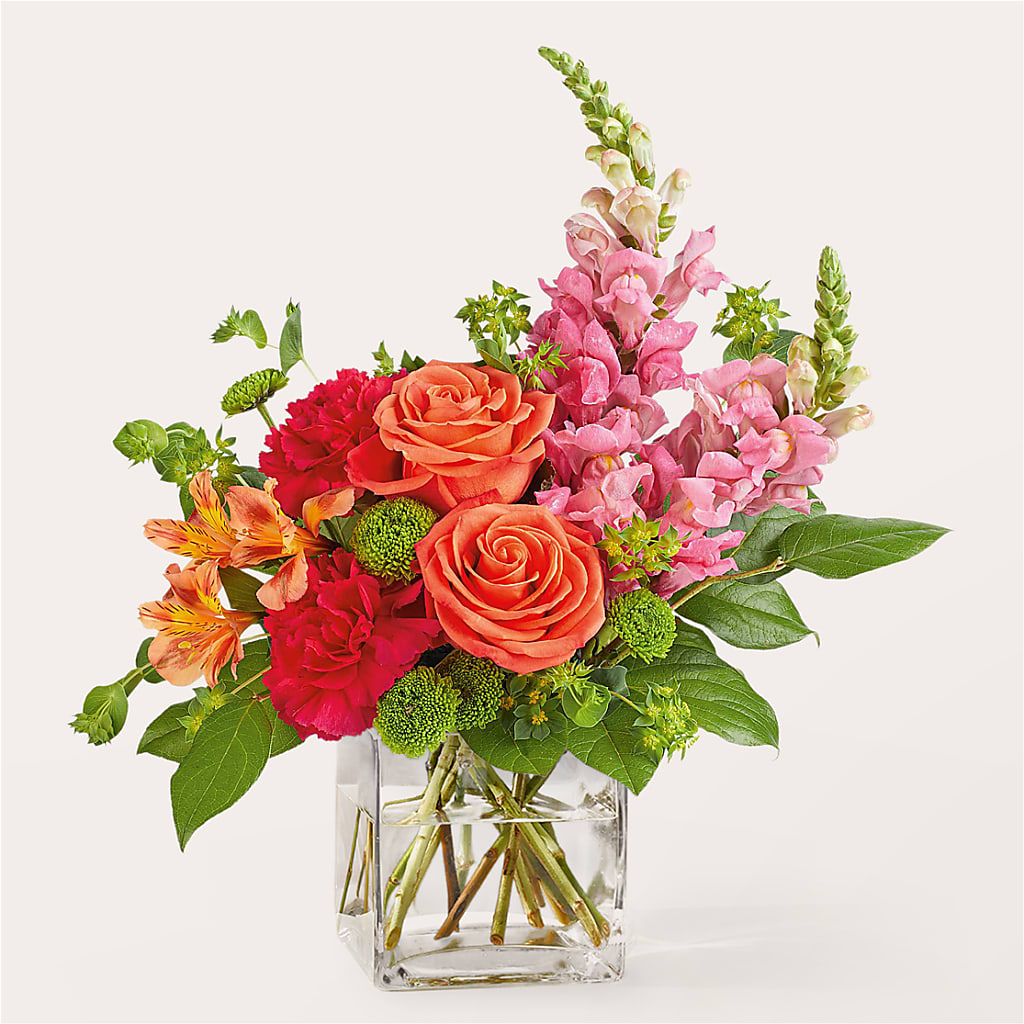 Cosmopolitan Bouquet – Royalty Flowers, Alexandria VA