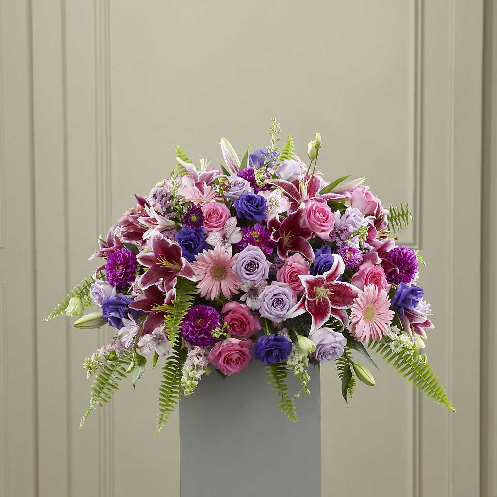 Fare Thee Well Pedestal – Royalty Flowers, Alexandria VA