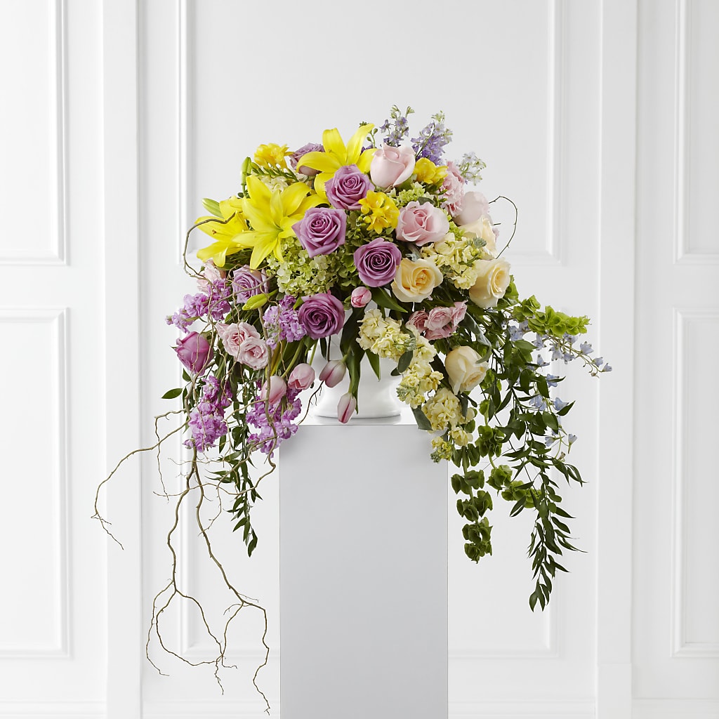 Display of Affection Arrangement – Royalty Flowers, Alexandria VA