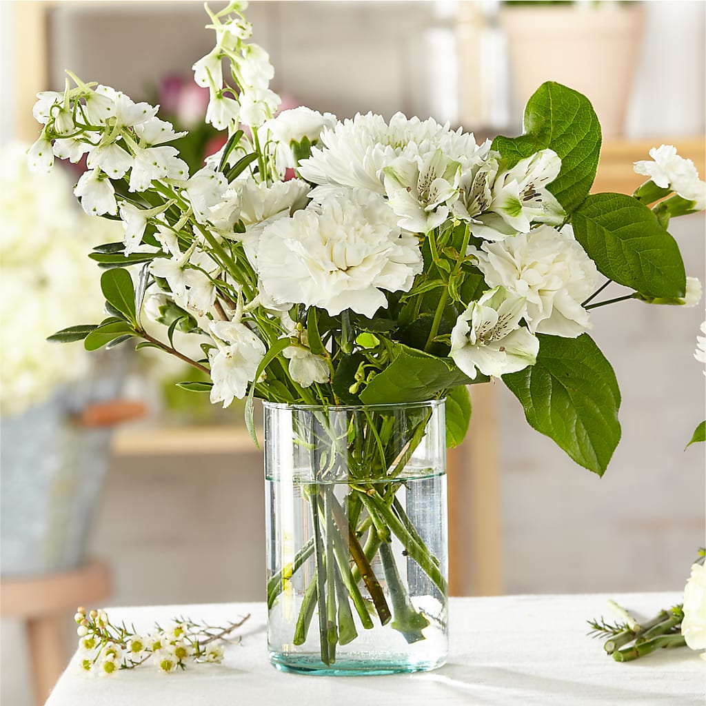 Classic Ivory – A Florist Original – Royalty Flowers, Alexandria VA
