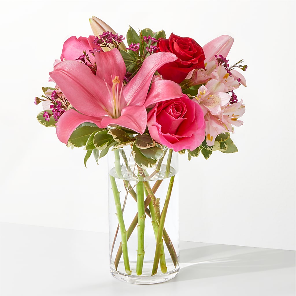 Lucky in Love Bouquet – Royalty Flowers, Alexandria VA