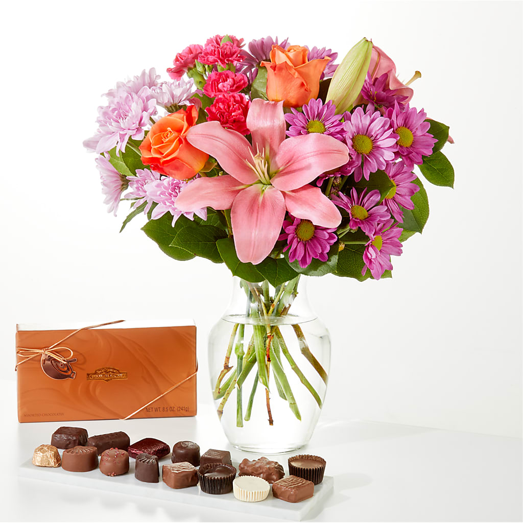 One and Only Bouquet and Chocolate Bundle – Royalty Flowers, Alexandria VA