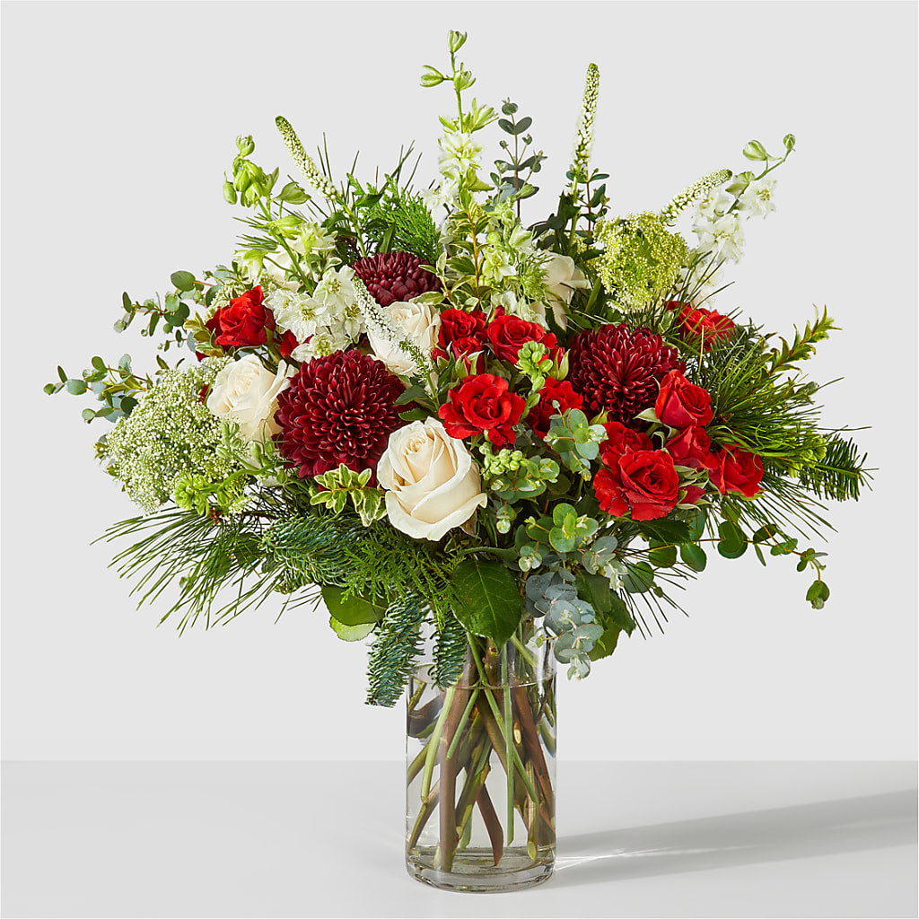 Favorite Traditions Bouquet – Royalty Flowers, Alexandria VA