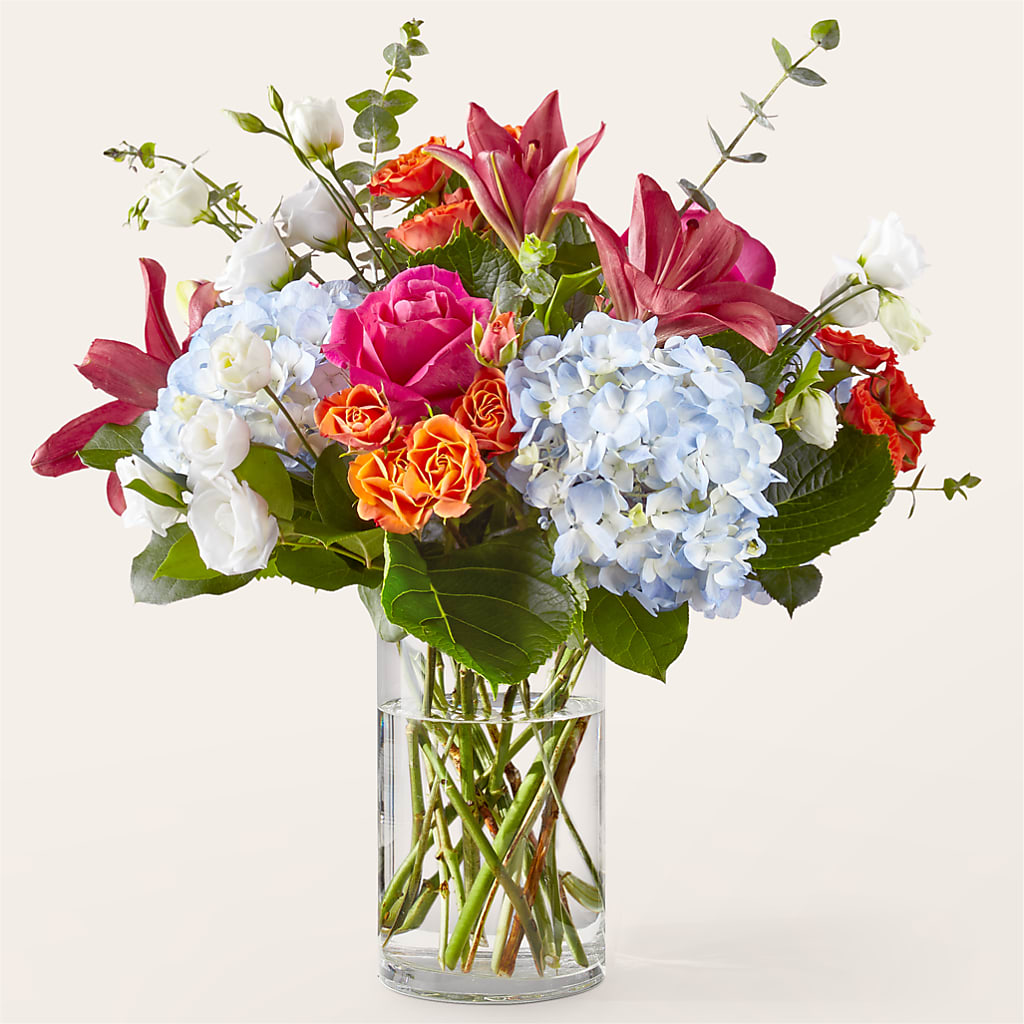 Awestruck Luxury Bouquet – Royalty Flowers, Alexandria VA