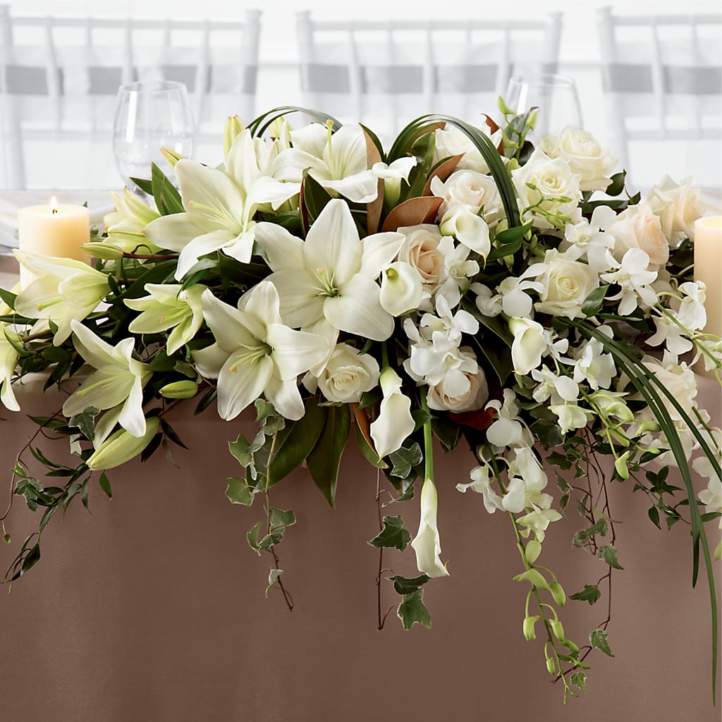 White Linen Arrangement – Royalty Flowers, Alexandria VA
