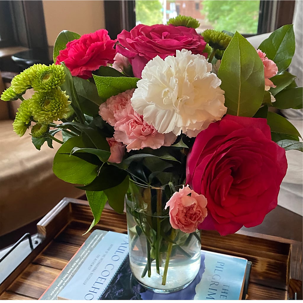 Sweet & Pretty Bouquet –  Royalty Flowers, Alexandria VA