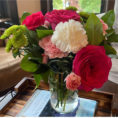 Sweet & Pretty Bouquet –  Royalty Flowers, Alexandria VA