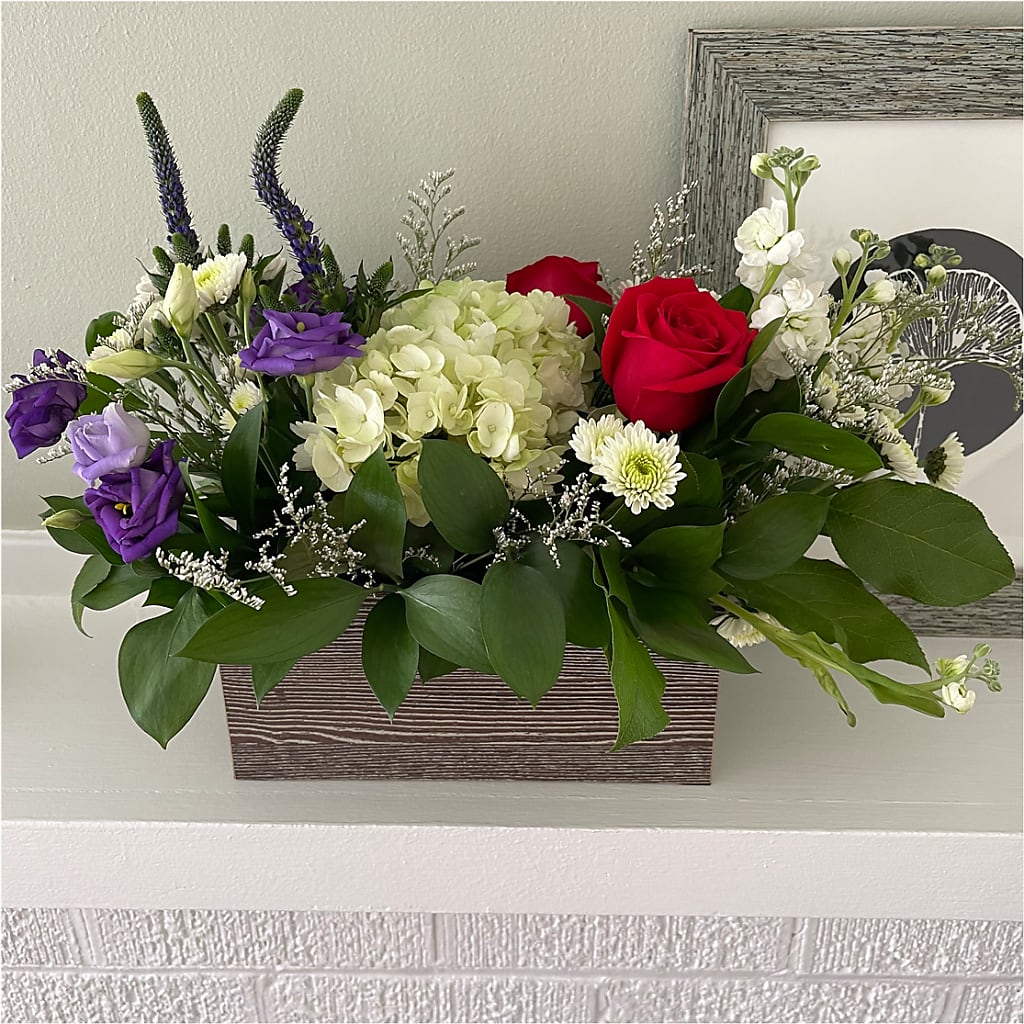 Sweet Magnolia Bouquet –  Royalty Flowers, Alexandria VA