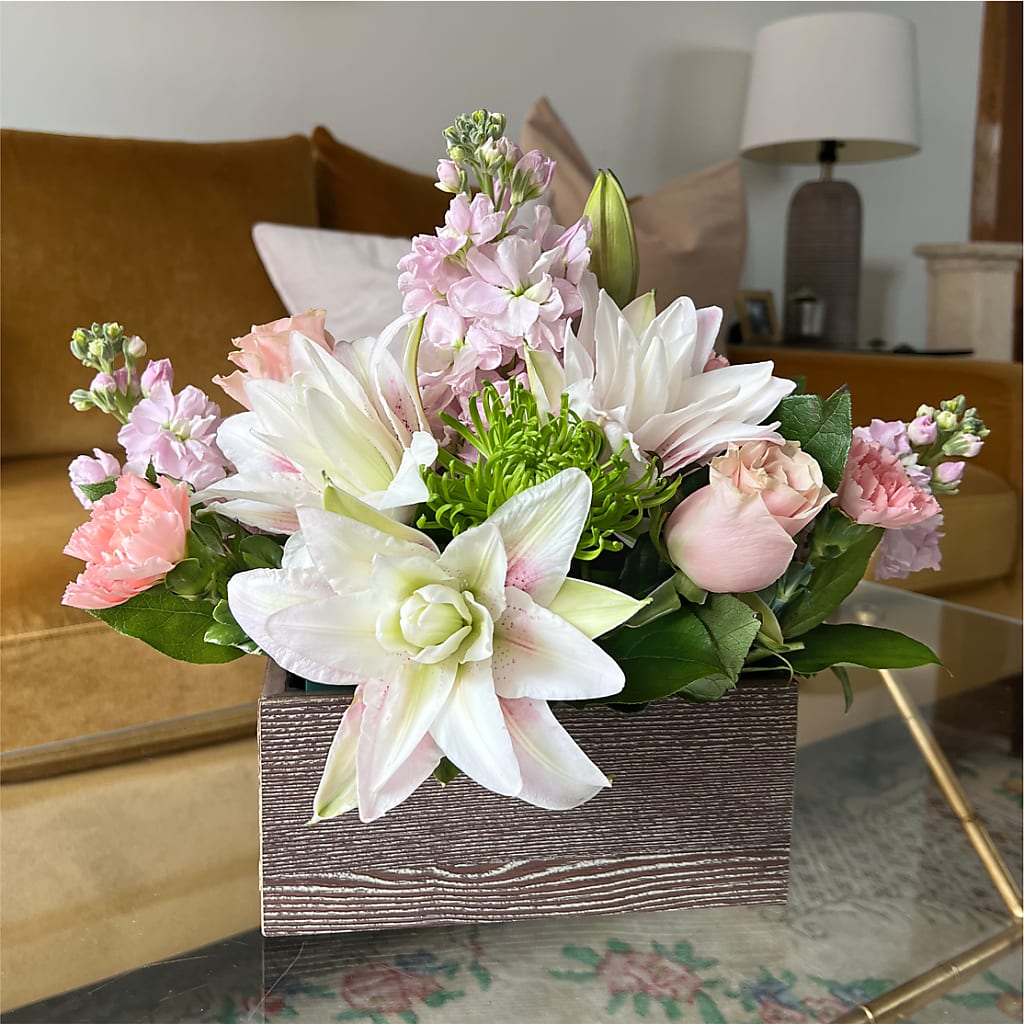 Beautiful Spirit Basket –  Royalty Flowers, Alexandria VA