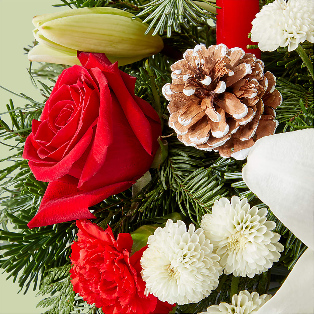 Seasonal Festivities Centerpiece –  Royalty Flowers, Alexandria VA