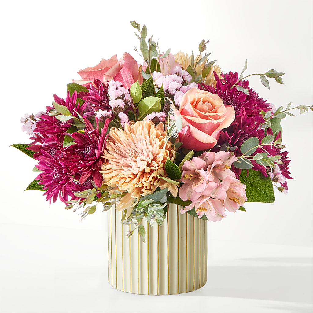 Berry Cobbler Bouquet with Ivory Vase –  Royalty Flowers, Alexandria VA