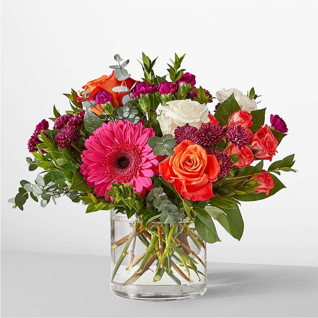 Smell the Roses Bouquet –  Royalty Flowers, Alexandria VA